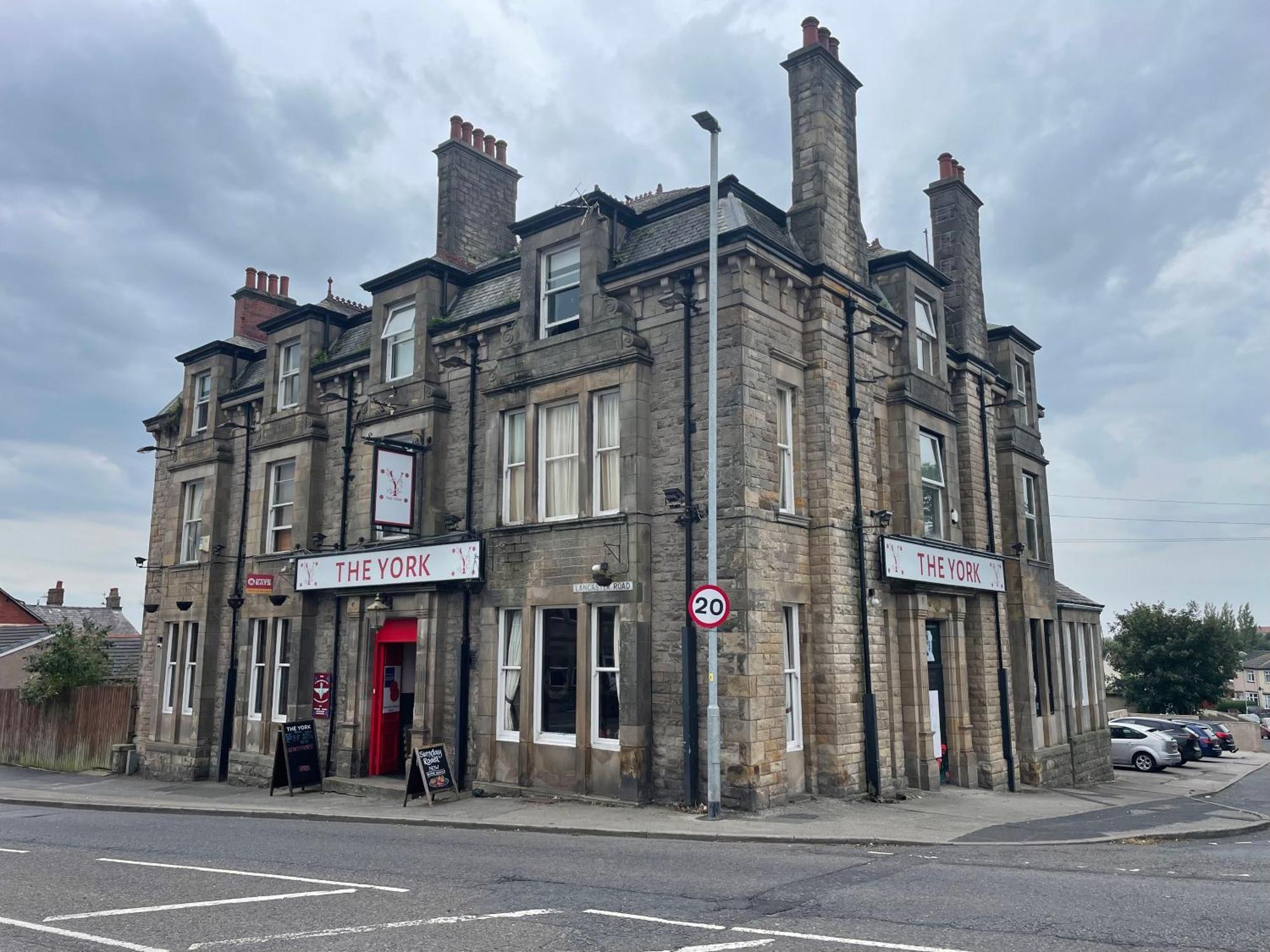 Hotel The York Morecambe Esterno foto